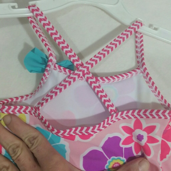 Floral Ruffle & Bow One Piece Swimsuit - Picture 6 of 8